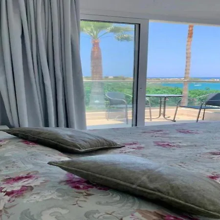 Отель Saradari - Adults Only 4*