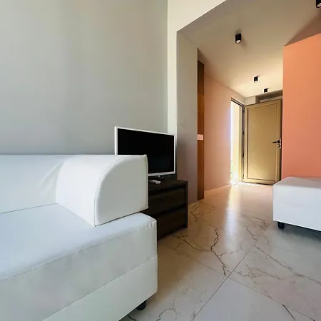 Hotel Saradari - Adults Only