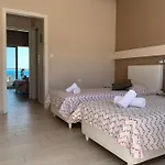 Saradari - Adults Only 4*